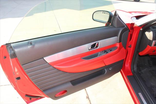 2002 Ford Thunderbird Deluxe