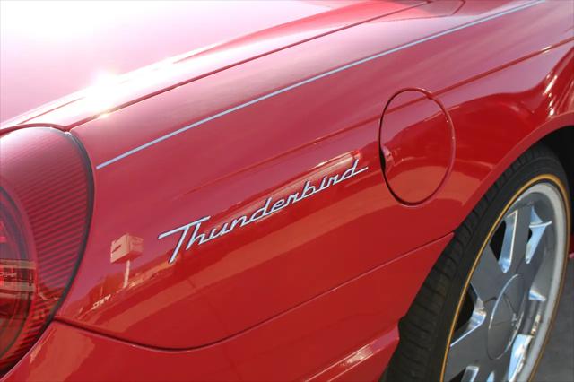 2002 Ford Thunderbird Deluxe