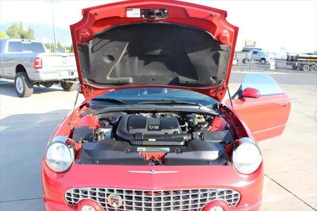 2002 Ford Thunderbird Deluxe