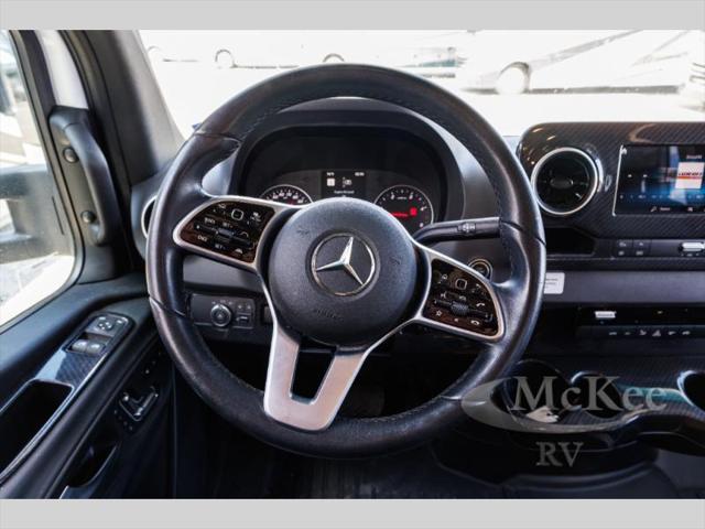 2023 Mercedes-Benz Sprinter 3500XD Chassis Standard Roof V6