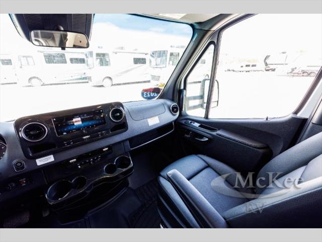 2023 Mercedes-Benz Sprinter 3500XD Chassis Standard Roof V6