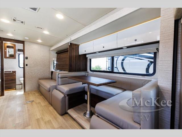 2023 Mercedes-Benz Sprinter 3500XD Chassis Standard Roof V6