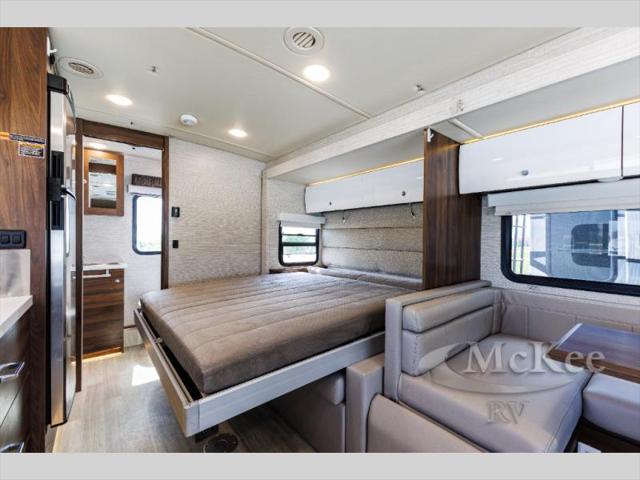 2023 Mercedes-Benz Sprinter 3500XD Chassis Standard Roof V6