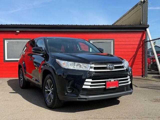 2018 Toyota Highlander LE for sale in Albany, OR
