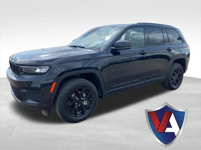 2024 Jeep Grand Cherokee Altitude 4x4 for sale in Junction City, KS