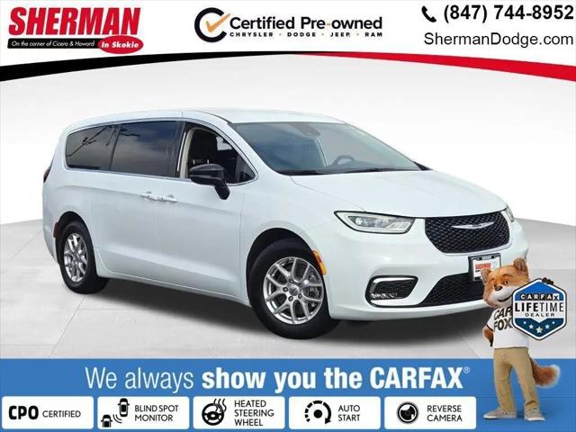 2024 Chrysler Pacifica Touring L for sale in Skokie, IL