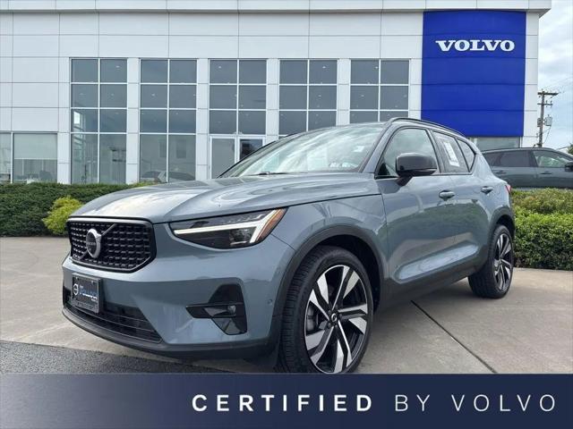 2023 Volvo XC40 B5 Ultimate Dark Theme for sale in Pittston, PA