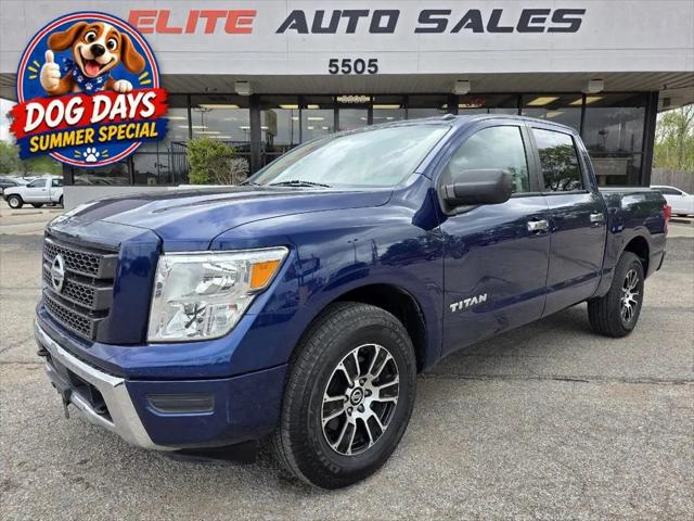 2021 Nissan Titan Crew Cab SV 4x4 for sale in Wichita, KS