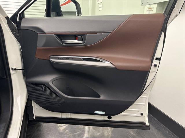 2021 Toyota Venza XLE