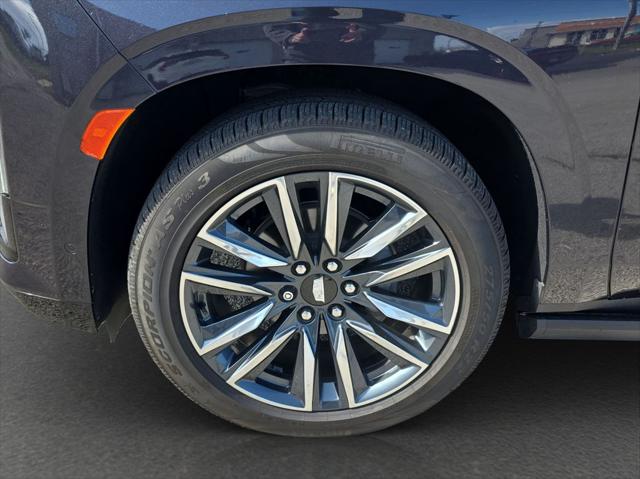 2022 Cadillac Escalade 4WD Sport