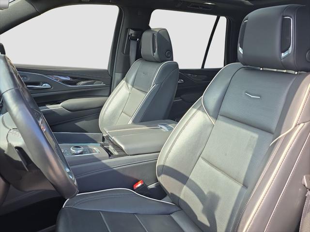 2022 Cadillac Escalade 4WD Sport