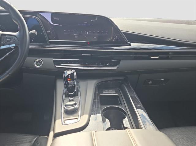 2022 Cadillac Escalade 4WD Sport