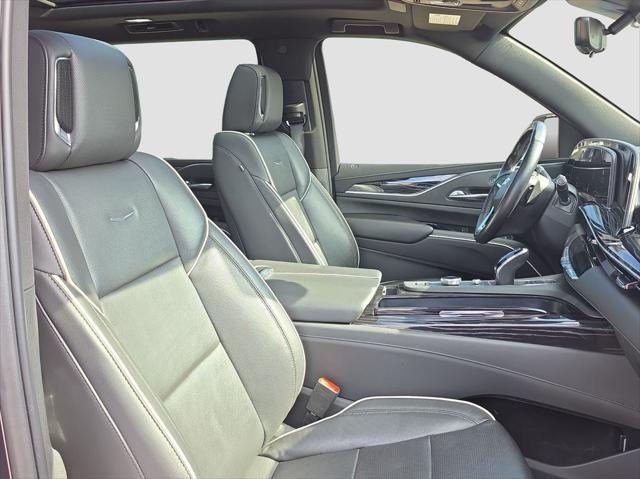 2022 Cadillac Escalade 4WD Sport