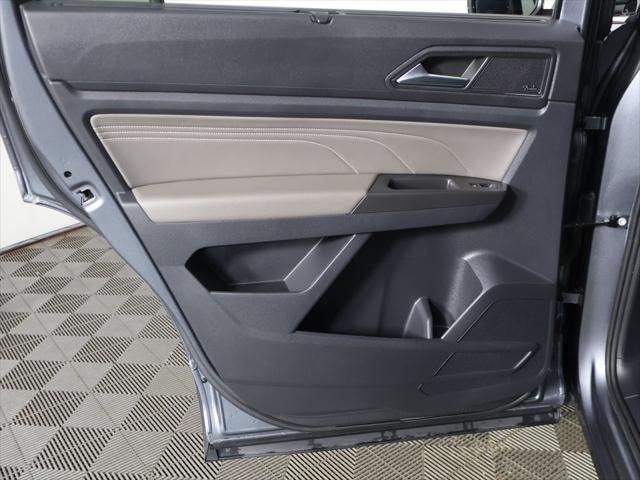 2022 Volkswagen Atlas 3.6L V6 SEL Premium R-Line