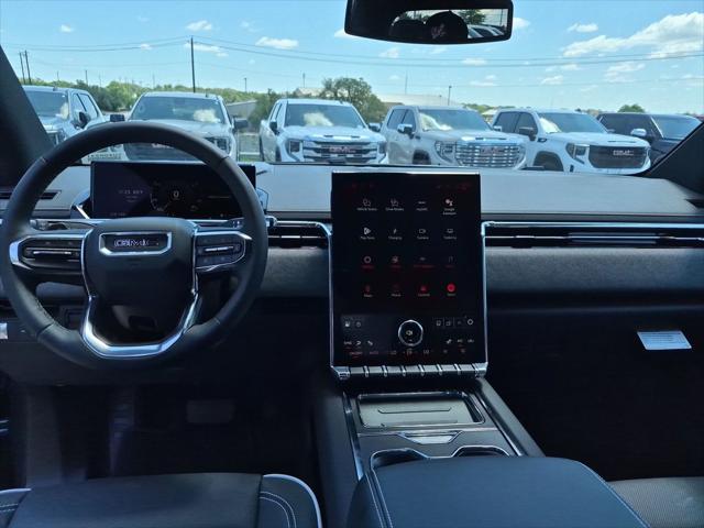 2026 GMC Sierra Standard Range Elevation