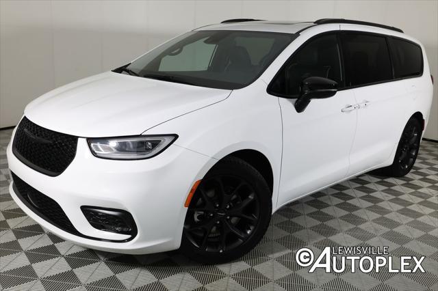 2025 Chrysler Pacifica Limited for sale in Lewisville, TX