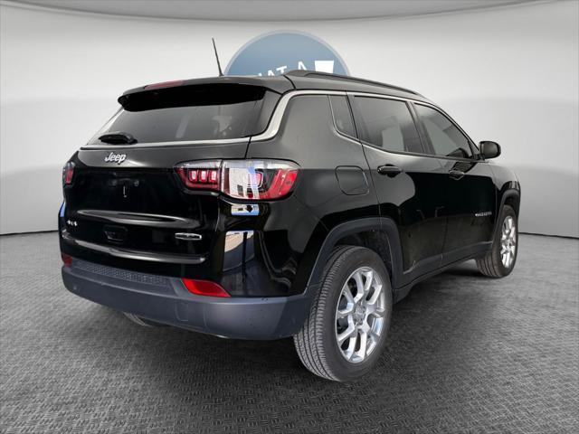 2024 Jeep Compass Latitude Lux FWD