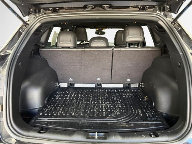2024 Jeep Compass Latitude Lux FWD