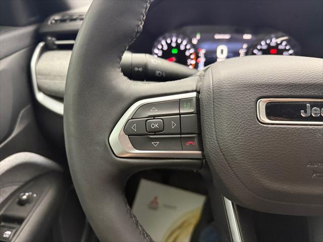 2024 Jeep Compass Latitude Lux FWD