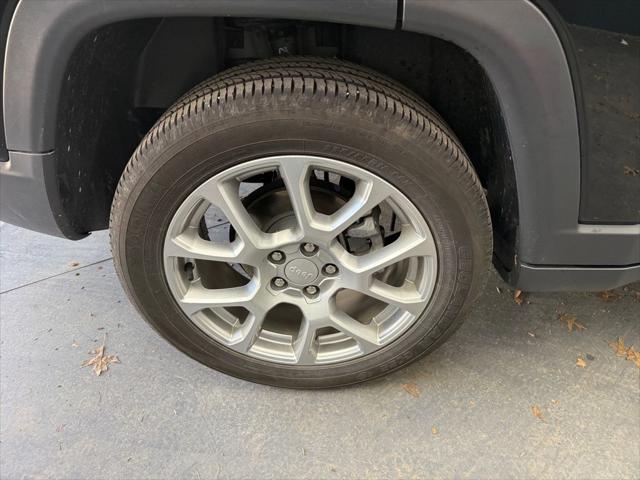 2024 Jeep Compass Latitude Lux FWD