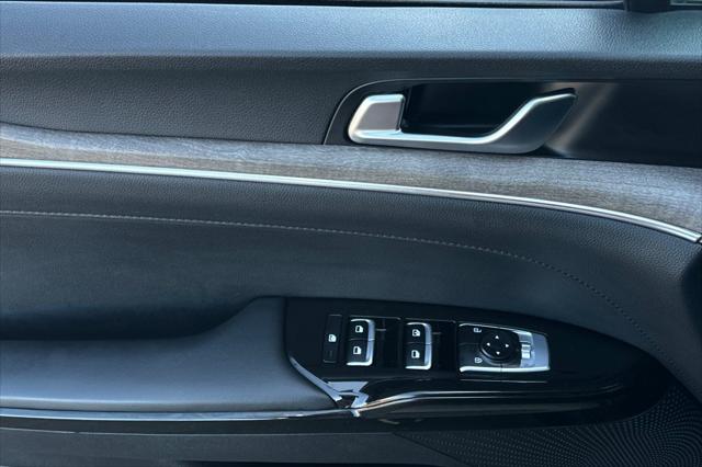 2023 Kia K5 EX
