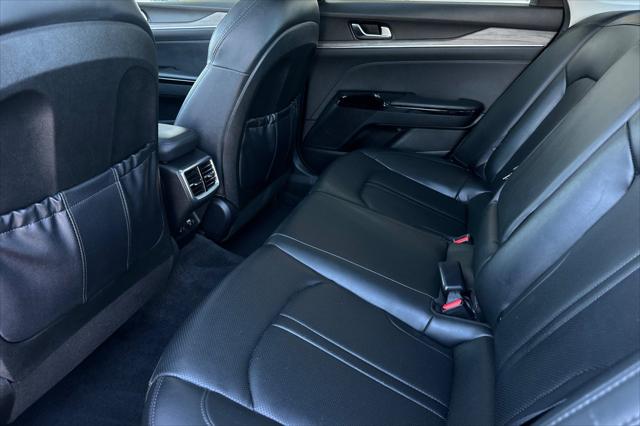 2023 Kia K5 EX