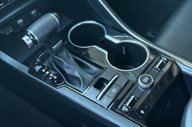 2023 Kia K5 EX