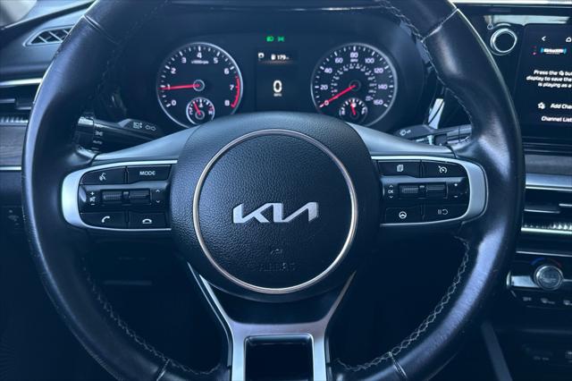 2023 Kia K5 EX