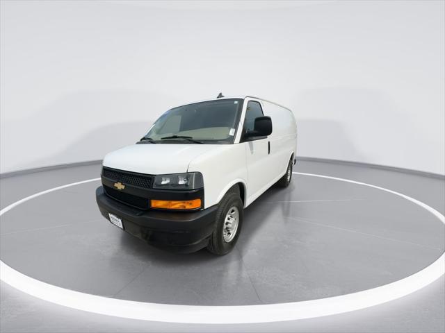 2022 Chevrolet Express Cargo Van RWD 3500 Regular Wheelbase WT