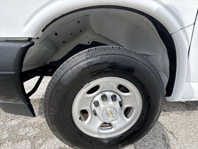 2022 Chevrolet Express Cargo Van RWD 3500 Regular Wheelbase WT