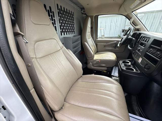 2022 Chevrolet Express Cargo Van RWD 3500 Regular Wheelbase WT