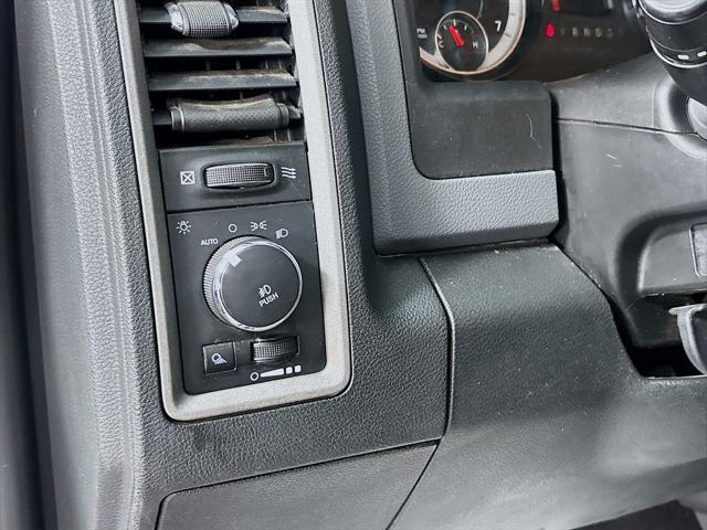 Used 2017 RAM 1500 Express Quad Cab 4x4 64" Box For Sale in Olive Branch, MS