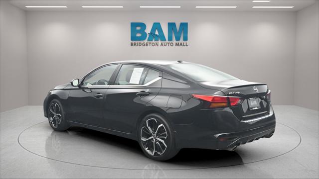 2023 Nissan Altima SR FWD 2023 Nissan Altima SR FWD