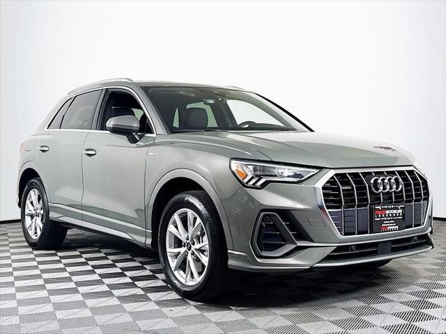 2025 Audi Q3 Premium 45 TFSI S line quattro Tiptronic