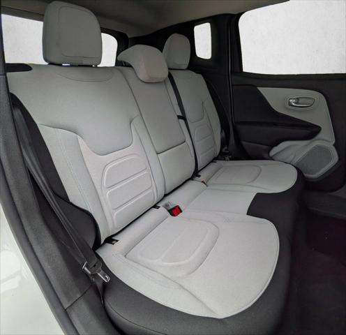 2022 Jeep Renegade Latitude 4x4