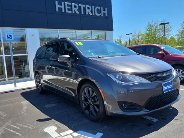 2018 Chrysler Pacifica Touring L Plus