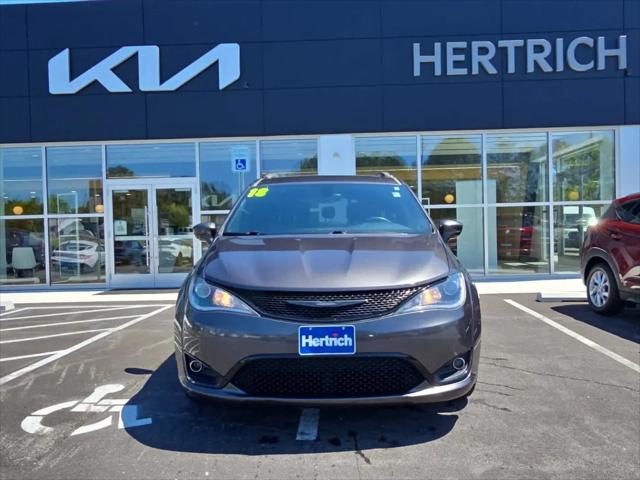 2018 Chrysler Pacifica Touring L Plus
