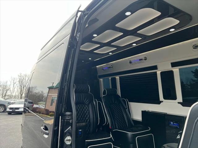 2024 Mercedes-Benz Sprinter 3500XD High Roof 4-Cyl Diesel HO