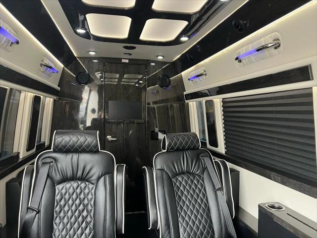 2024 Mercedes-Benz Sprinter 3500XD High Roof 4-Cyl Diesel HO