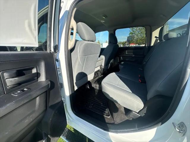 2018 Ram 3500 Tradesman Crew Cab 4x4 8' Box