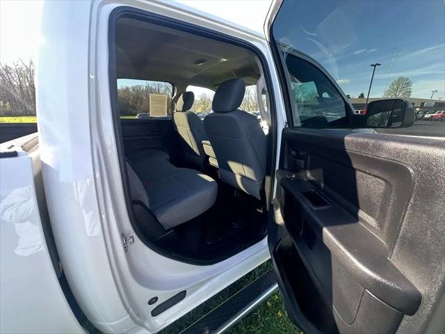 2018 Ram 3500 Tradesman Crew Cab 4x4 8' Box