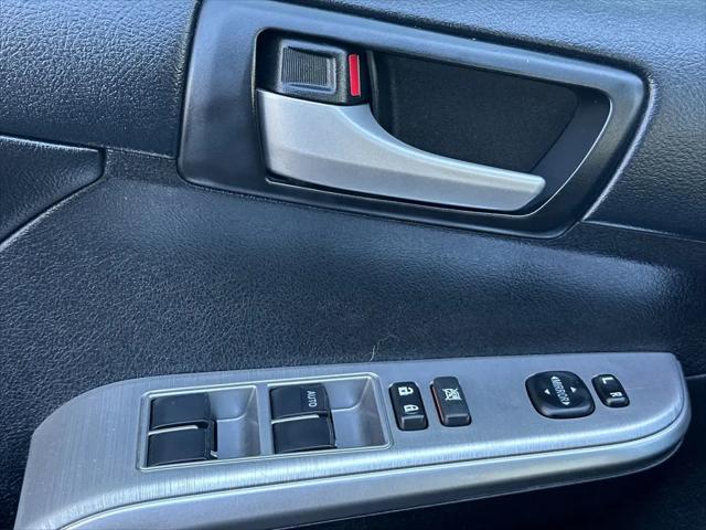 2014 Toyota Camry SE V6