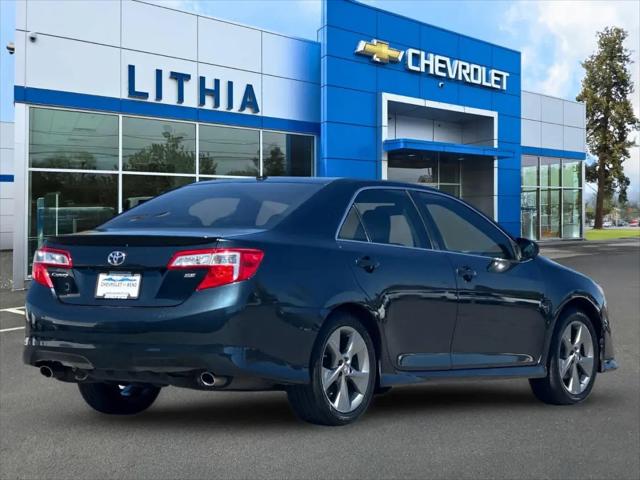 2014 Toyota Camry SE V6
