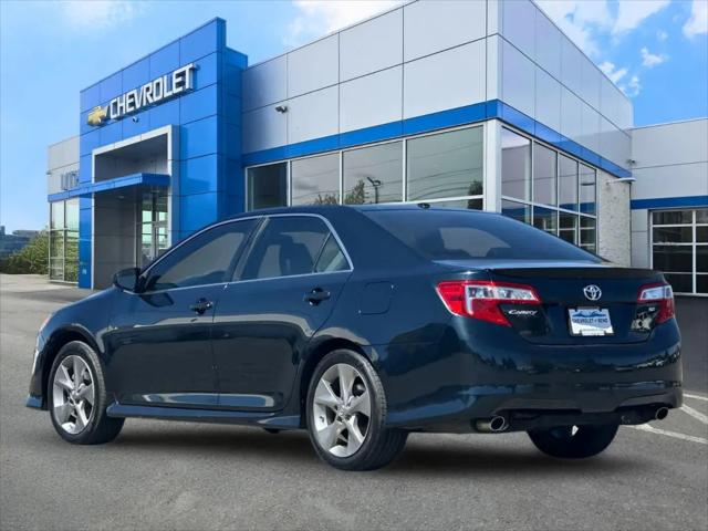 2014 Toyota Camry SE V6