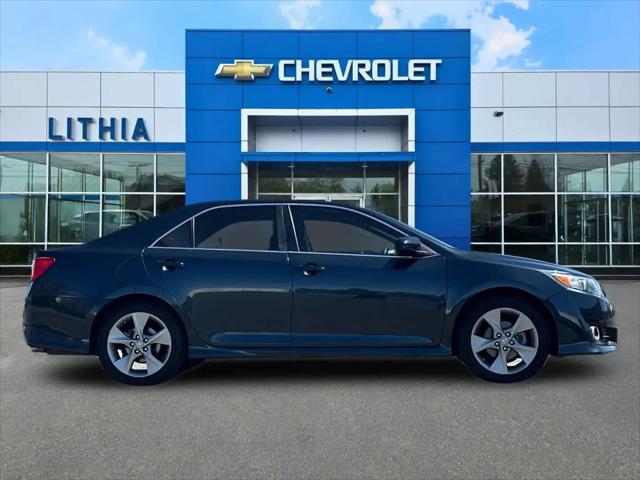 2014 Toyota Camry SE V6