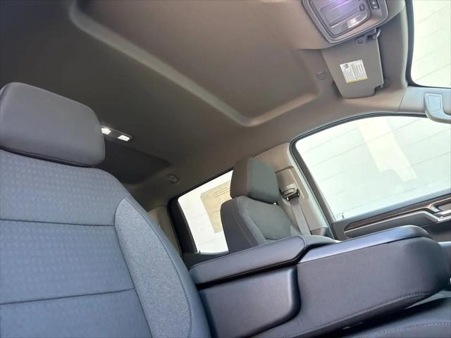 2026 Chevrolet Silverado 1500 4WD Crew Cab Standard Bed RST