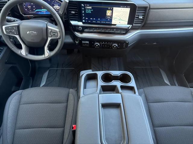 2026 Chevrolet Silverado 1500 4WD Crew Cab Standard Bed RST