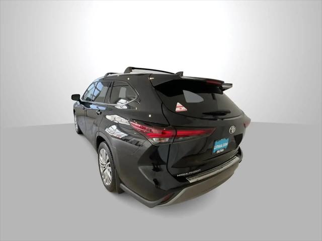2024 Toyota Highlander Platinum