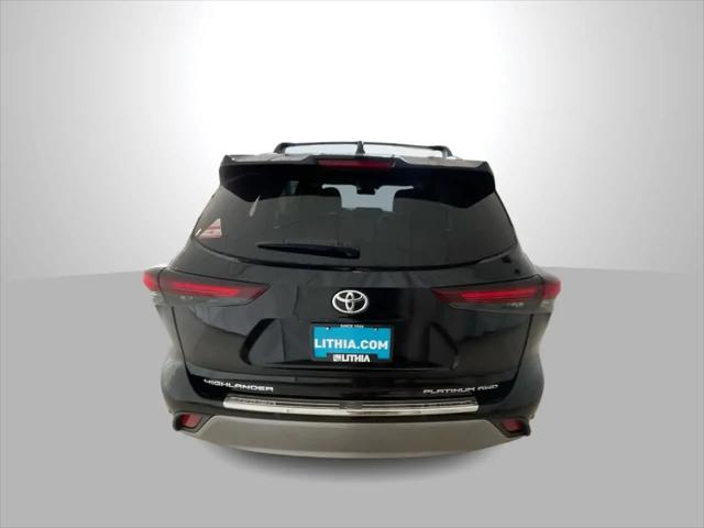 2024 Toyota Highlander Platinum