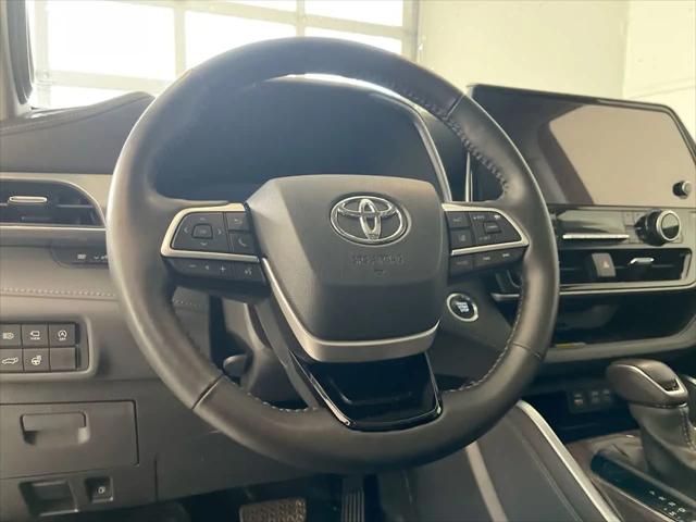 2024 Toyota Highlander Platinum